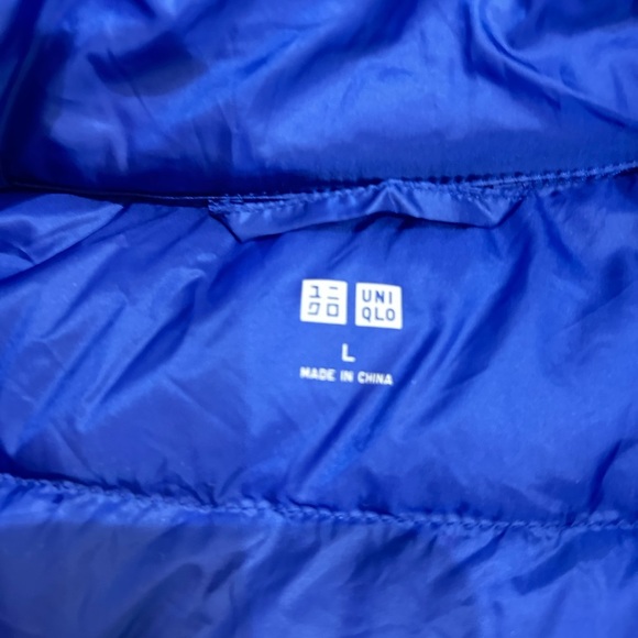Nwt Uniqlo Blue ultra light down zip up Puffer Jacket pocketable size large - Picture 10 of 13